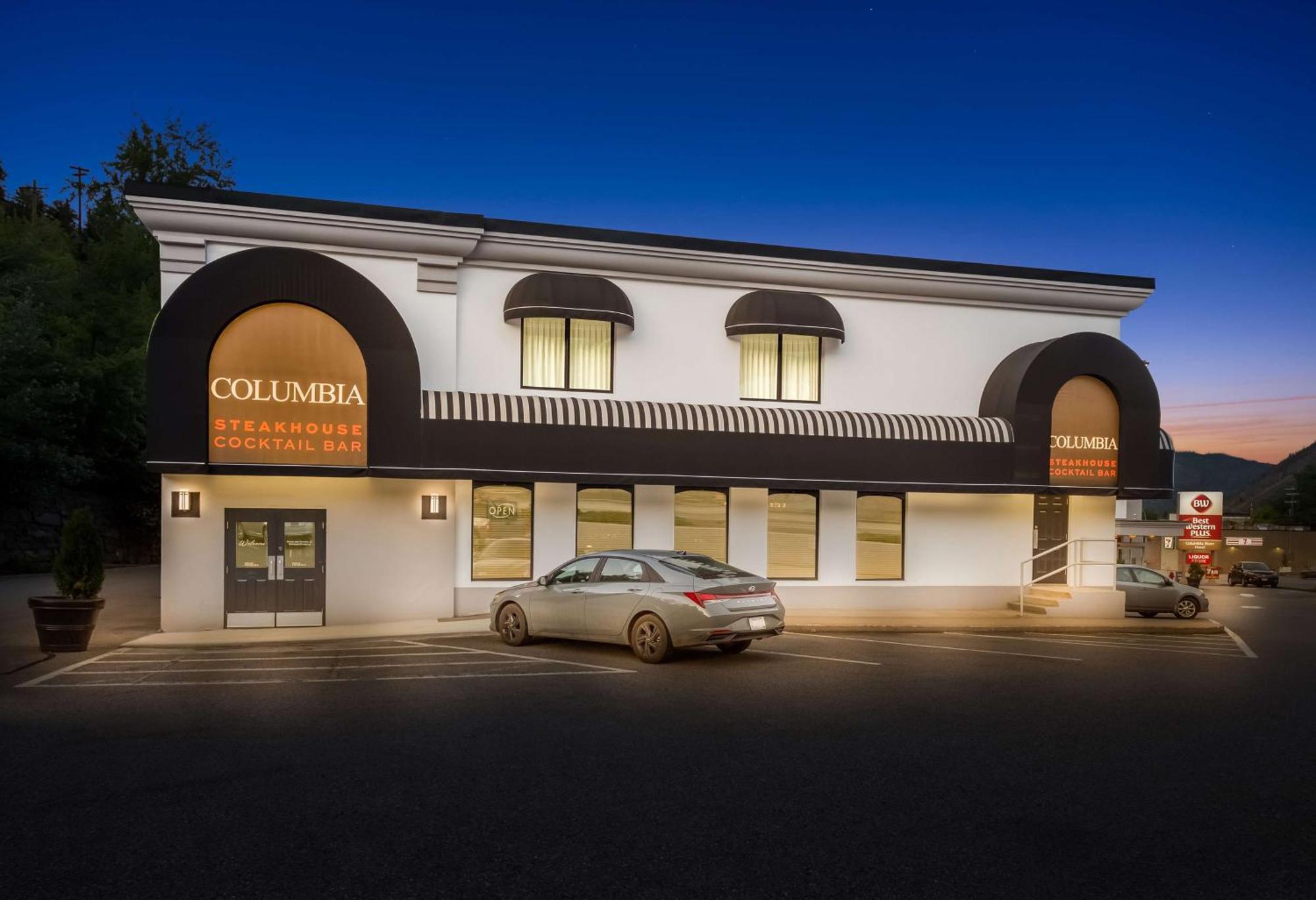 Best Western Plus Columbia River Hotel Trail Екстер'єр фото