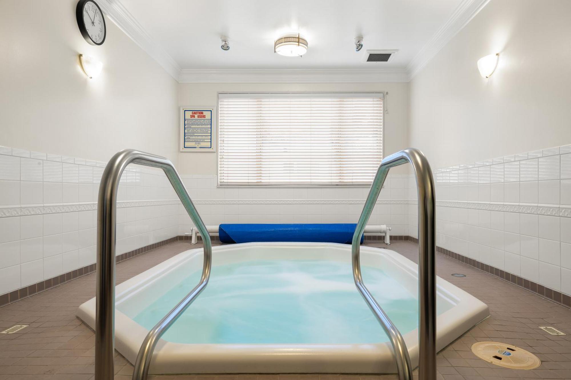 Best Western Plus Columbia River Hotel Trail Екстер'єр фото