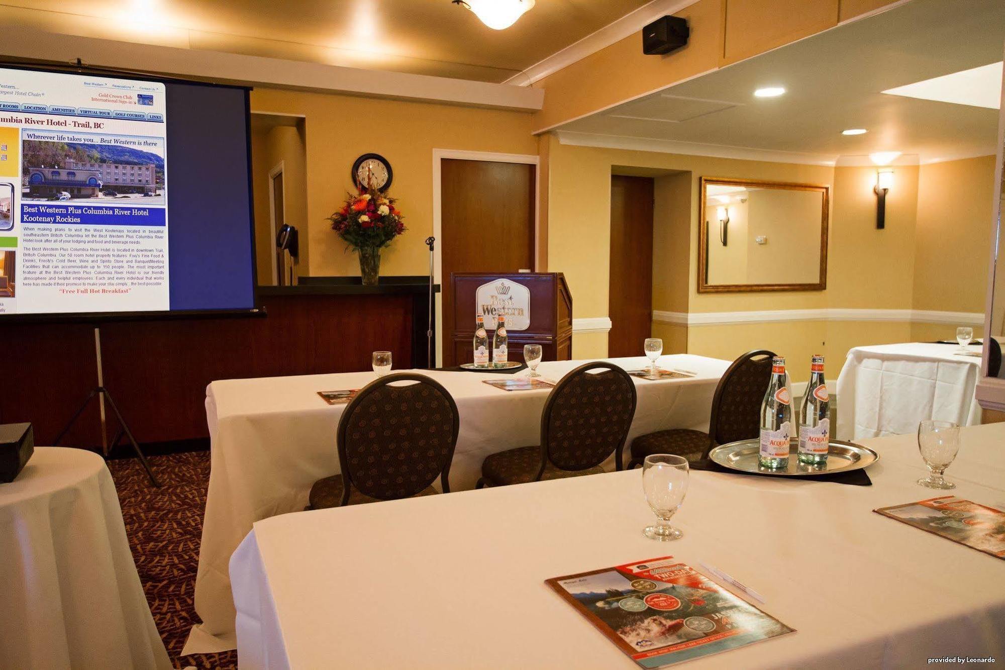 Best Western Plus Columbia River Hotel Trail Екстер'єр фото