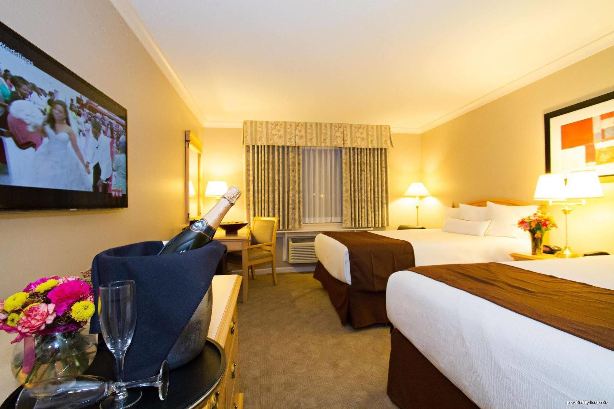 Best Western Plus Columbia River Hotel Trail Екстер'єр фото